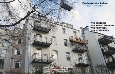 Lisenenbalkon, Hängebalkon, Kranmontage, Geländer, Glasboden, Balkon,