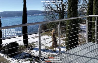 Balkon, Gitterrostbelag, Gitterrost-Boden, Relinggeländer, Balkongeländer,