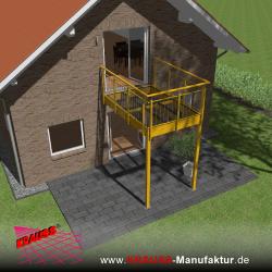 Stehbalkon mit Glasboden und Staketengeländer 