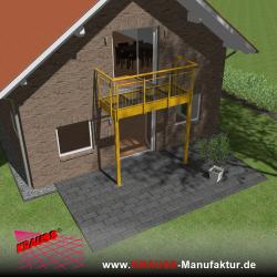 Stehbalkon mit Glasboden und Staketengeländer 